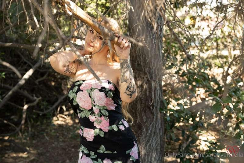 Romance in the park continued✨🥰✨🥰