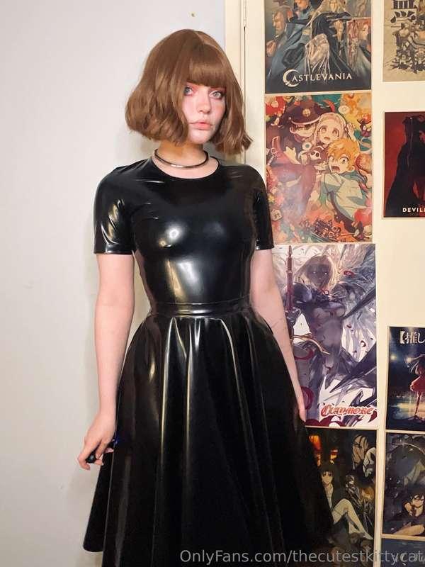 My new pvc dress! 🖤 this dress is from PVC-u-Like it is the ..