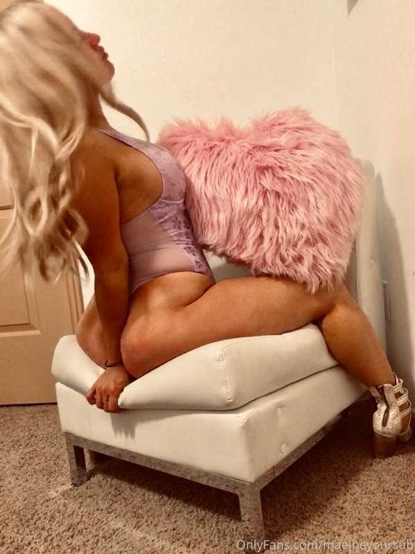 My pre pregnancy body was so tiny! The first fan to tip $20 ..