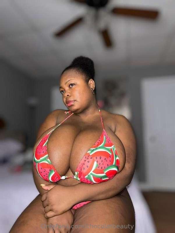 Yummy juicy melons 🍉 😋
