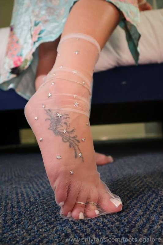 footsiegalore image #9