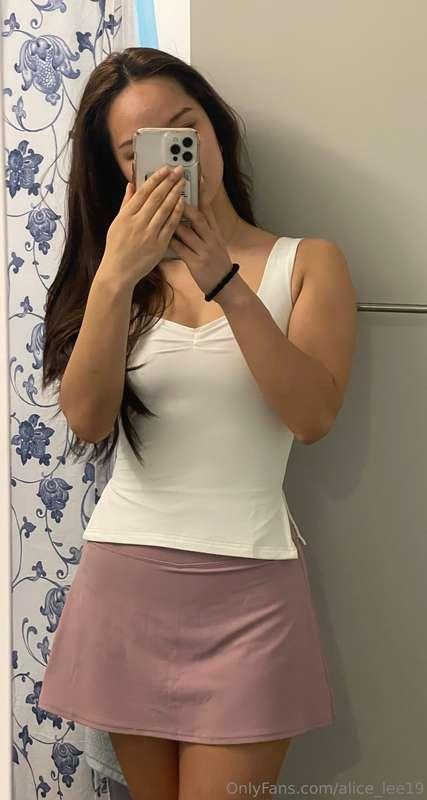 Gosh do I feel pretty in my cute little pink skirt and princ..