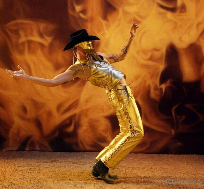 I love the new Orville Peck CD called Bronco.