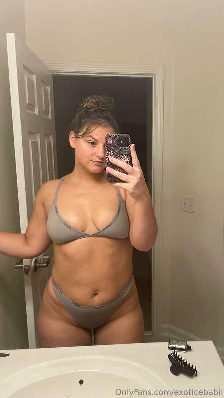 Goodnight, sleep tight.  I want tips of 10$ sent all night. ..