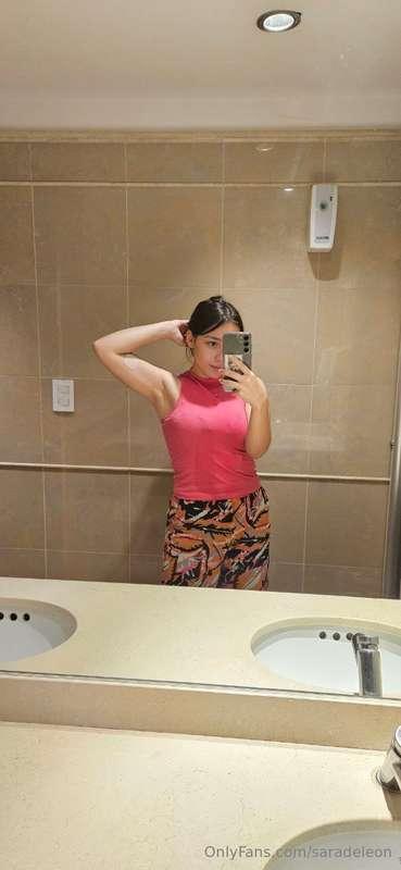 I went out to buy a few things and I loved this mirror, it c..