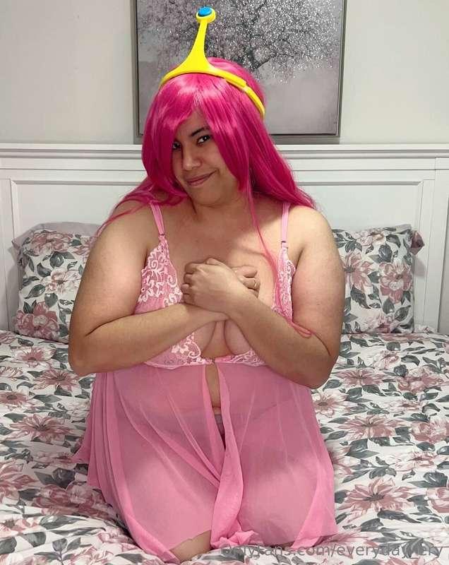 Starting off a new post with a little more pink~ Finally doi..