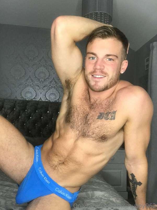On your knees 😈😜