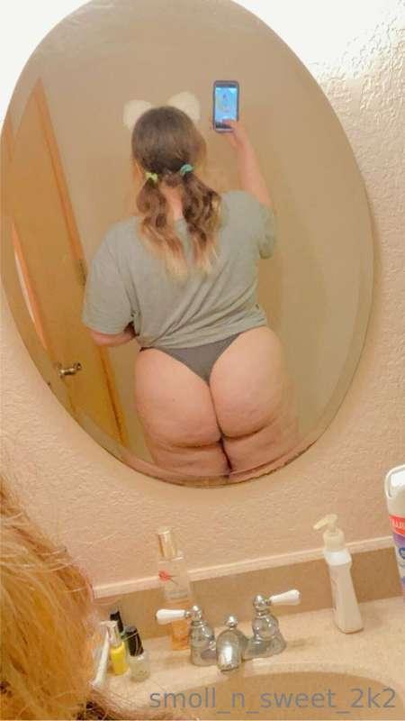 smoll_n_sweet_2k2 image #2