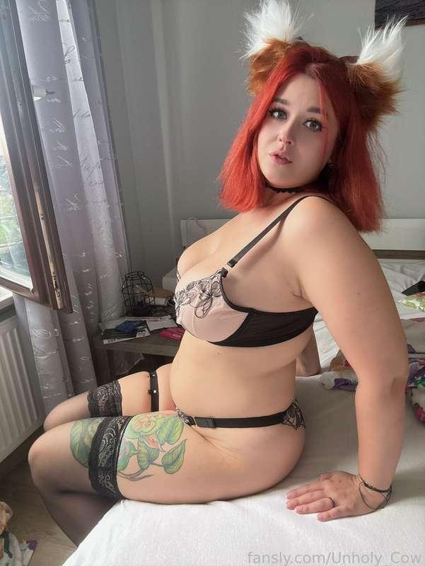 Black and white ☺️



#chubby #bigboobs #boobs #stockings #ginger #catgirl #altgirl #chubbygirl #lingerie #thicc