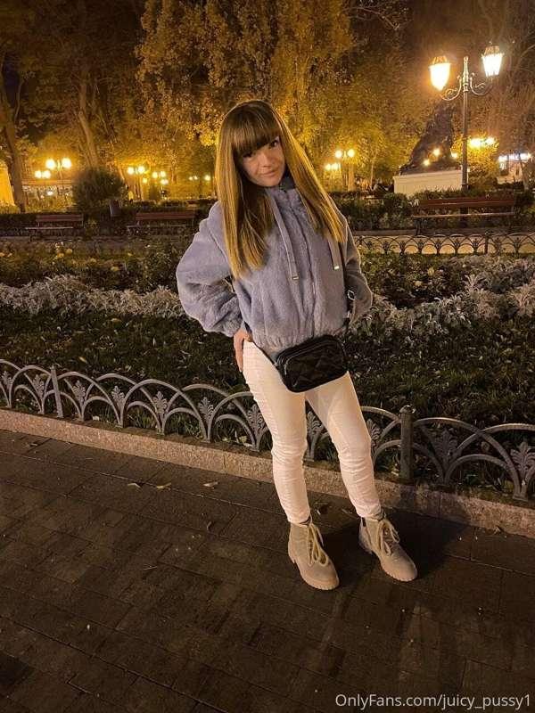 💢💥After a nice evening walk, I want to have some fun with my..