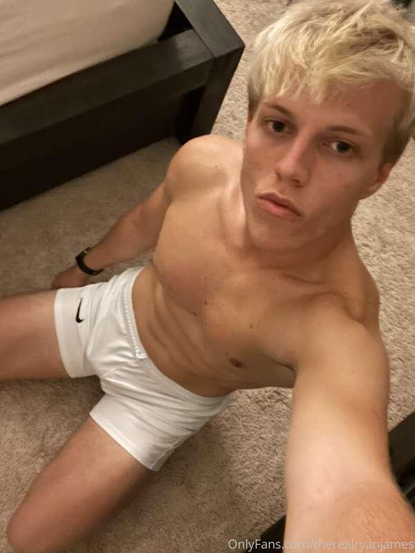 someone come keep me company