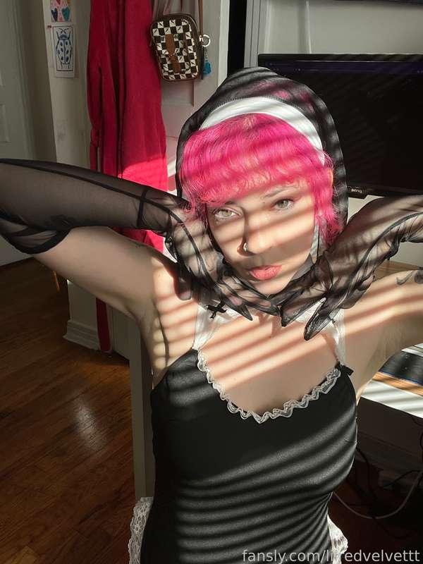 lilredvelvettt image #1