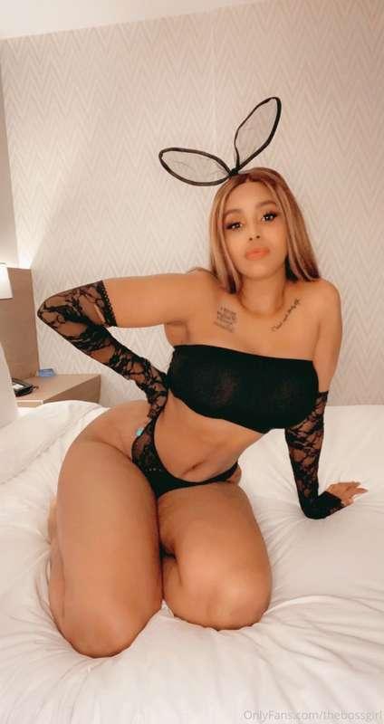 What would you do to this penny girl if she was in your bed?..