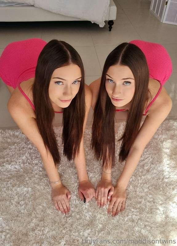 everyone wants a blowjob from twins... but could you really ..