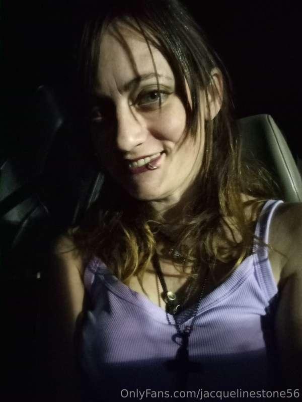 Pics on my way to the festival. My nipples were saying hello..