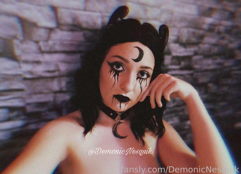 demonicnesquik image #0