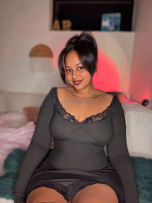 onlyliyah29 image #1