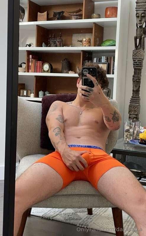 just a taste​​ of what's waiting in your dms 😮‍💨