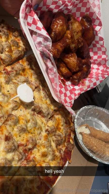 just some of the tasty meals i’ve been eating lately 🤤