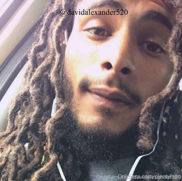 @davidalexander520 Definition of freaky fit with a big 🍆🍆
Fr..