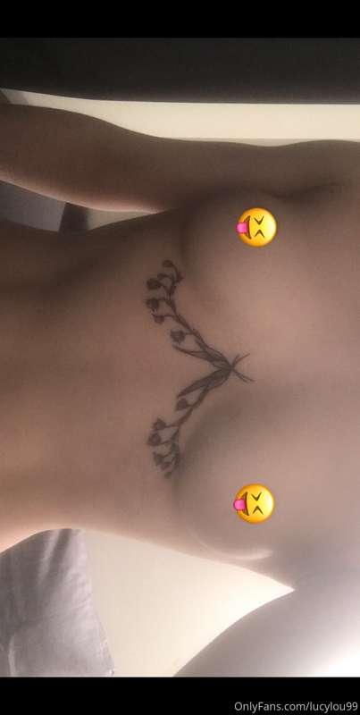You want to see what’s under the 😝? Send me a message...