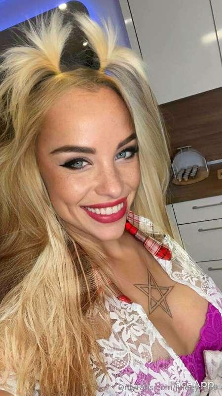 Write to me in private messages on my VIP page, I love to co..