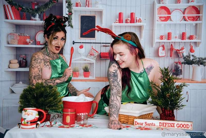 Just baking up a storm with a friend 😈😉