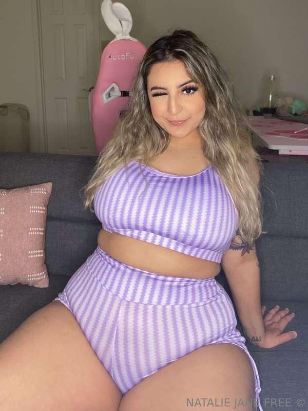 do you prefer small tits or big tits more? ooor do you just ..