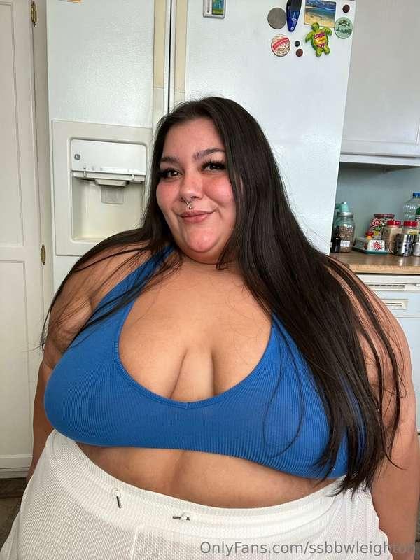 ssbbwleighton image #0