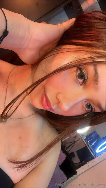 the selfie that ruined your focus 😏