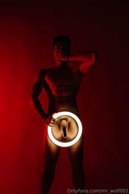 I know you won't stop looking at my cock 🍆 You know that I c..