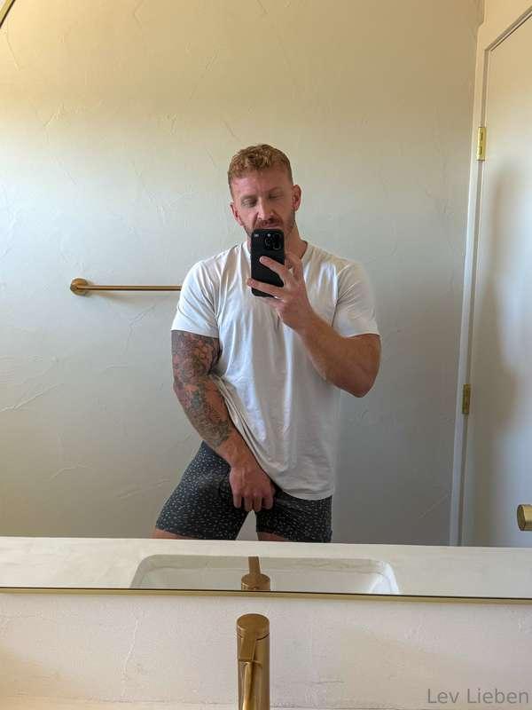 eady to bust for you 💦