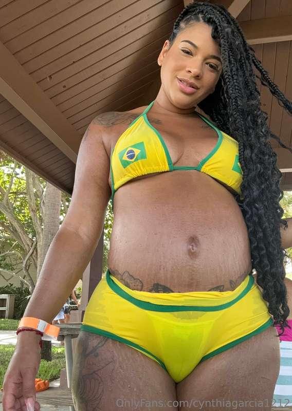 FIRST FAN TO TIP $10 I WILL SEND YOU $500 IN CONTENT 😜 be qu..