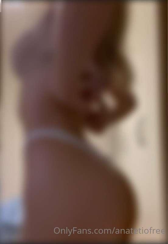 POV: I’M YOUR GIRLFRIEND. 
Today we are far away... I am sen..