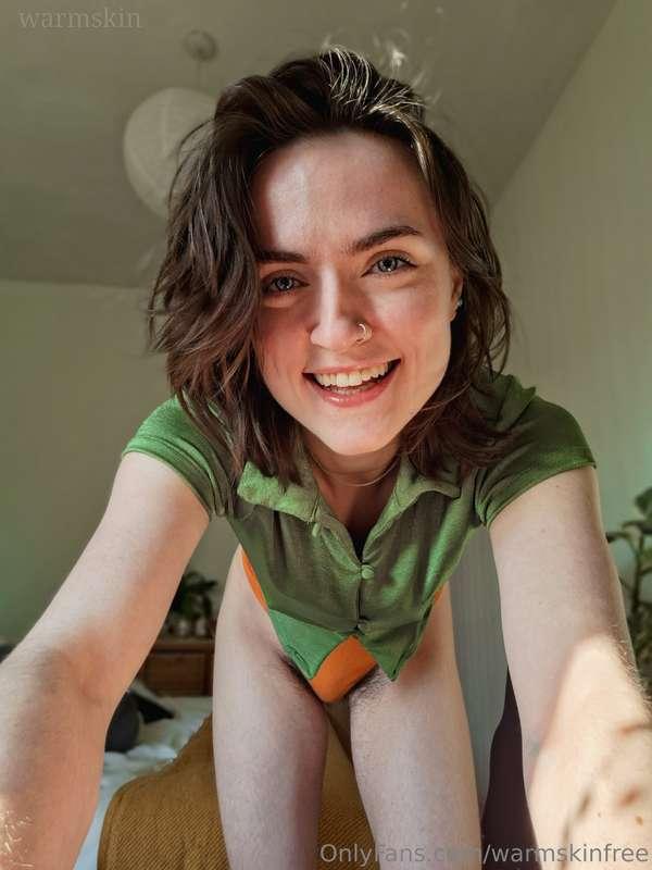 lemme climb into ya lap pls 