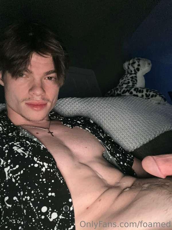 Check DMs for videos 💦😈