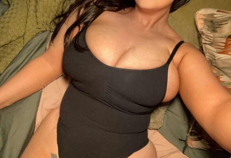 are curves still hot? 