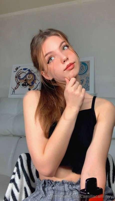 ☀️Quick poll! ☀️💕In which image do you like me best?💕