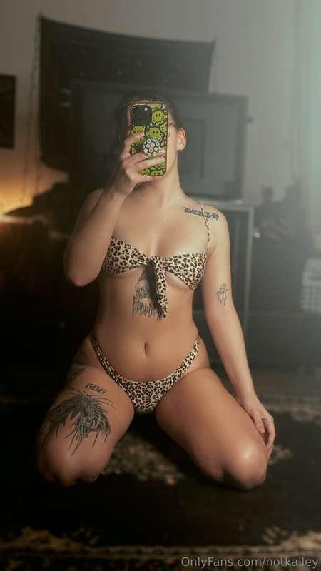 all hail the freed titties, no more holter monitor!!!! now h..