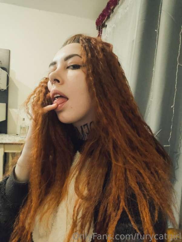 💕👄👅👅