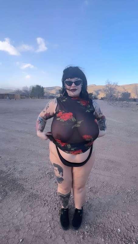 marilynmilkedme image #1