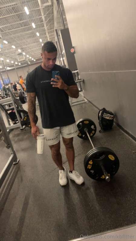 Deadlifts are back in the program 