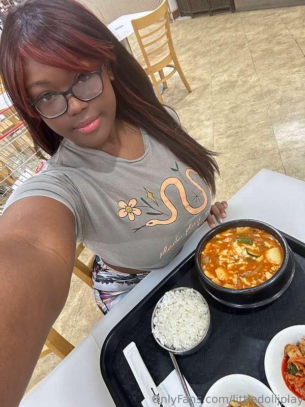 let's eat😘