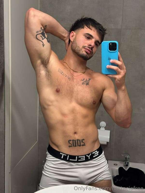 TU VECINITO AMATEUR BIEN DOTADO 😈 @thiaguitooxonly🥵 CONTENID..