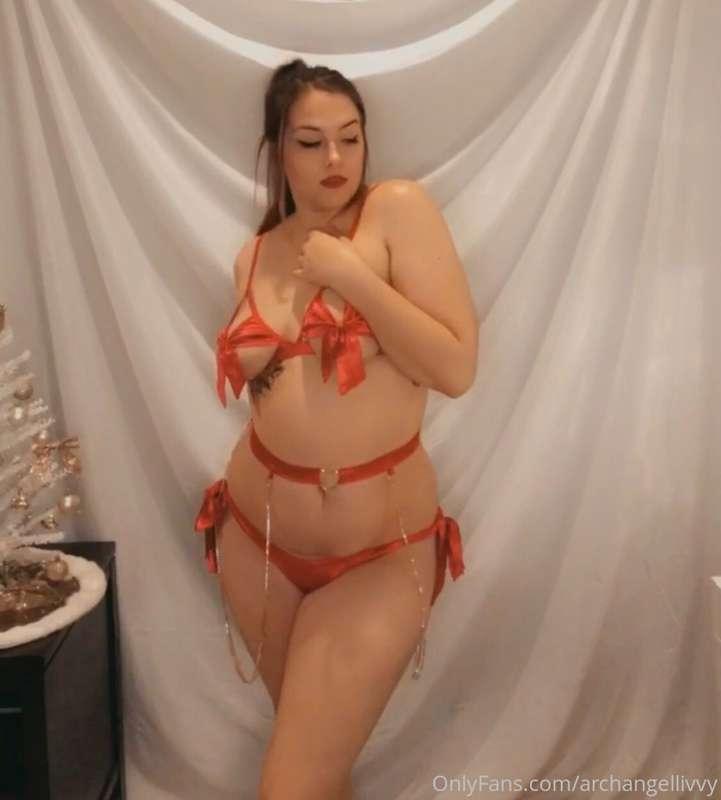 Merry Christmas you filthy animal❤️✨🎄 

Here is a peak at th..