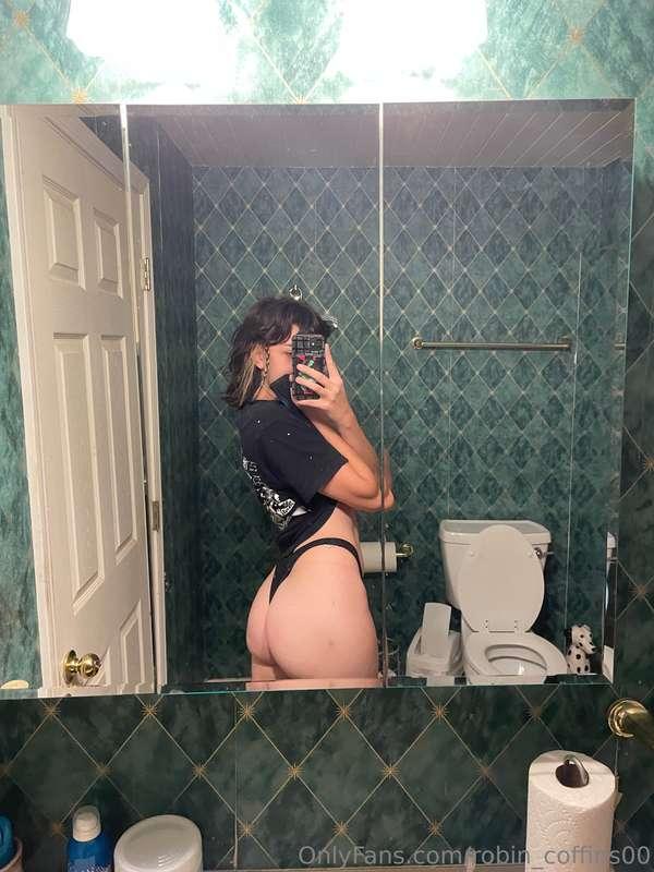 robin_coffins00 image #0