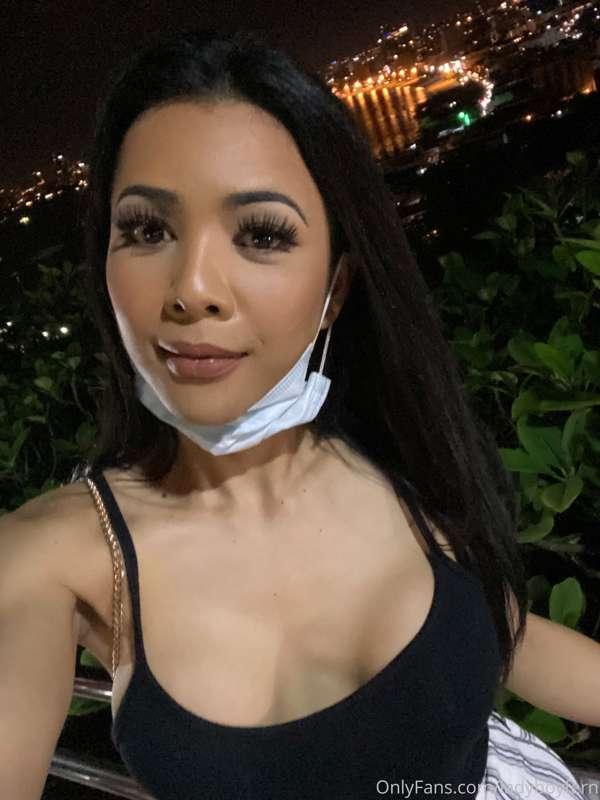 Hey dear can click on the link if you want see sexy content ..