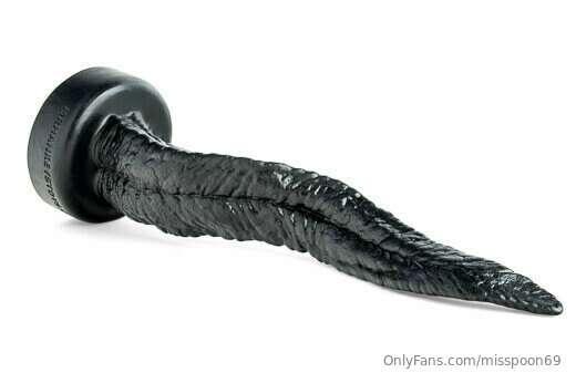 Just Took This Badass Venomous tongue to the base!
Check You..