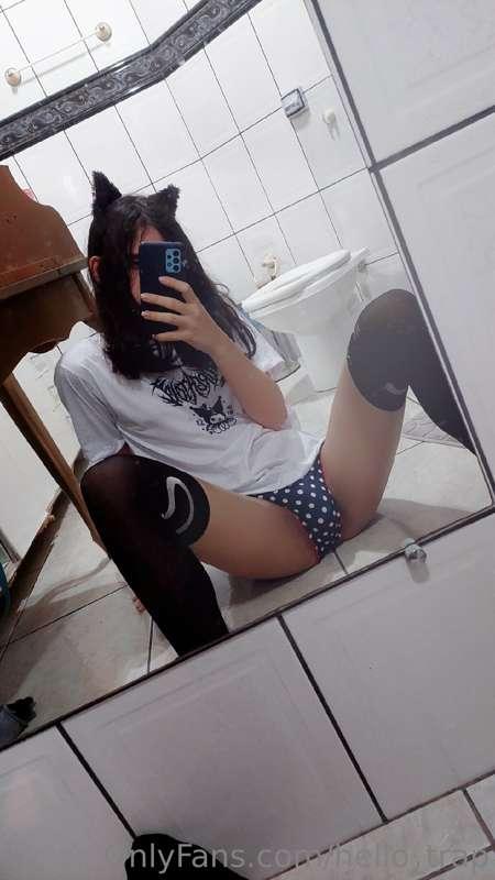 hello_trap image #2