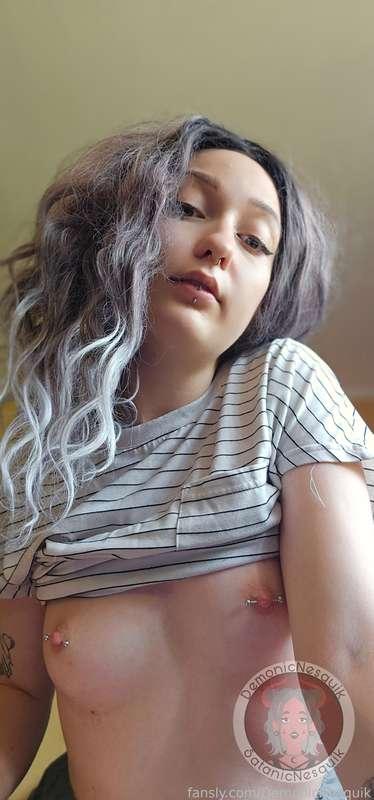 pov: I'm on top of you 😈 

#fyp #piercednipples #titties #nipples #alternative #slut #sexting #dickrate #videocall #audiocall #masterbation #soloplay #bdsm #switch #submissive #dominant #domme #voyeurism #smallboobs #findom